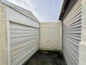 Photo 11- click for photo gallery